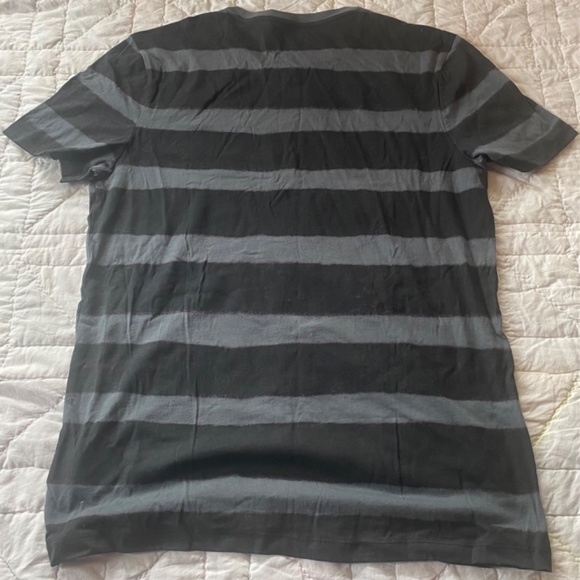 NEW Banana Republic Fitted Crew Men’s Large T-Shirt - Picture 4 of 6